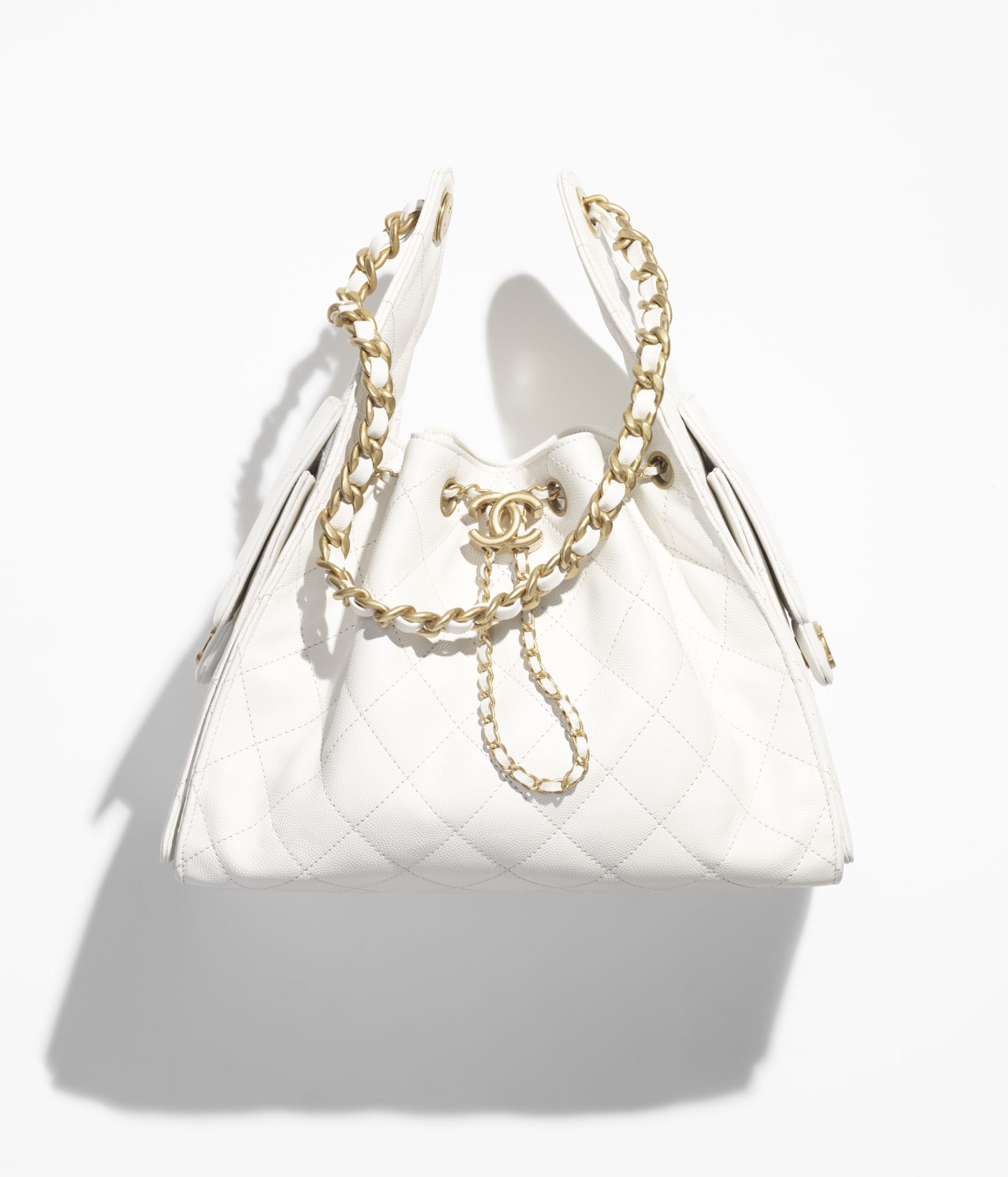 25 CHANEL 25 Small Handbag - Image 1